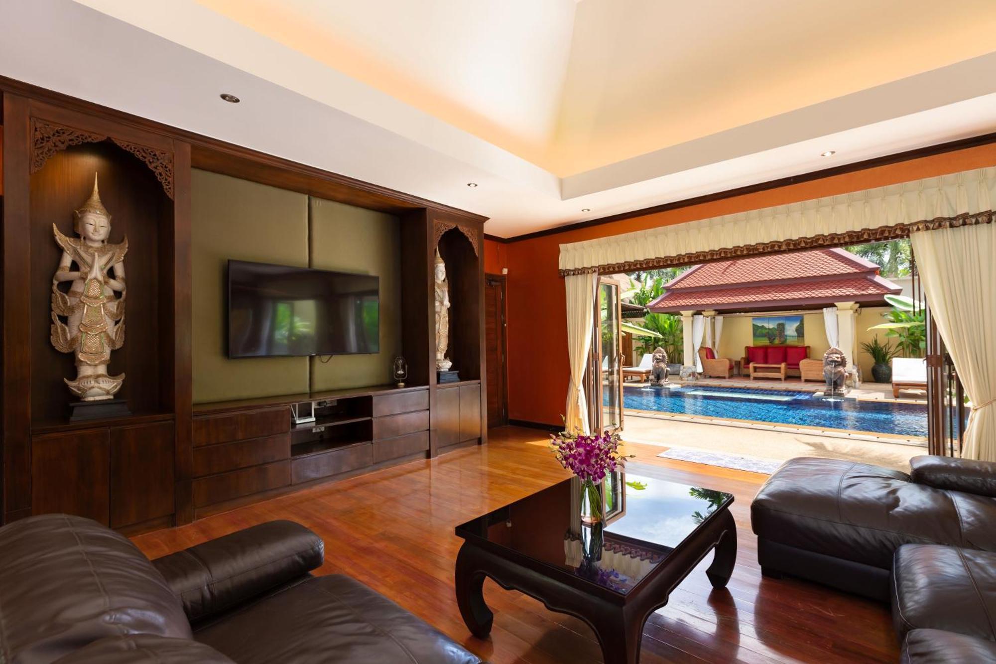 Extraordinary Courtyard 6Br Pool Villa Sri Suri, Naiharn Rawai 외부 사진